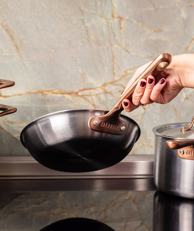 Batterie de cuisine en inox avec manches bronze, 7 pièces - Atma Kitchenware