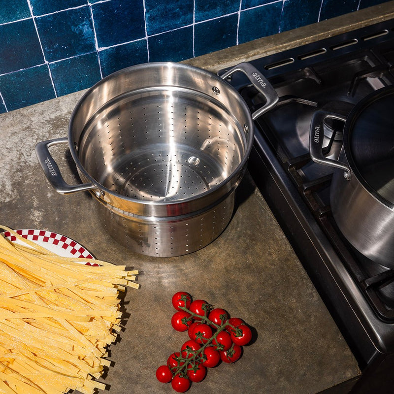 Le Pasta Pot en inox - Atma Kitchenware