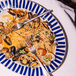 El plato de presentación, en azul noche - Atma Kitchenware