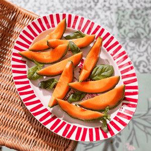 Le plat de présentation, en rouge carmin - Atma Kitchenware