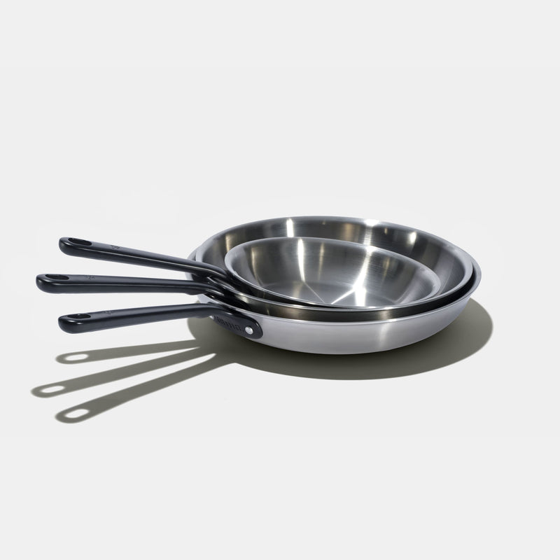 Pack Brigade - set de 3 poêles en inox avec manches noirs - Atma Kitchenware